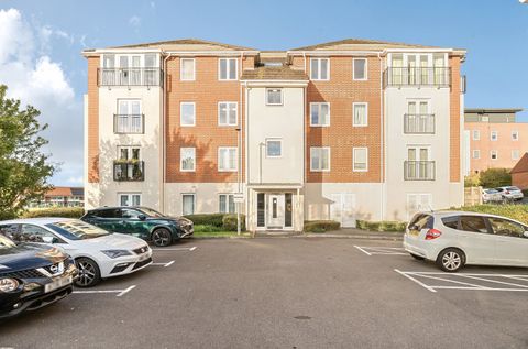 Regis Park Road, Reading, Berkshire RG6