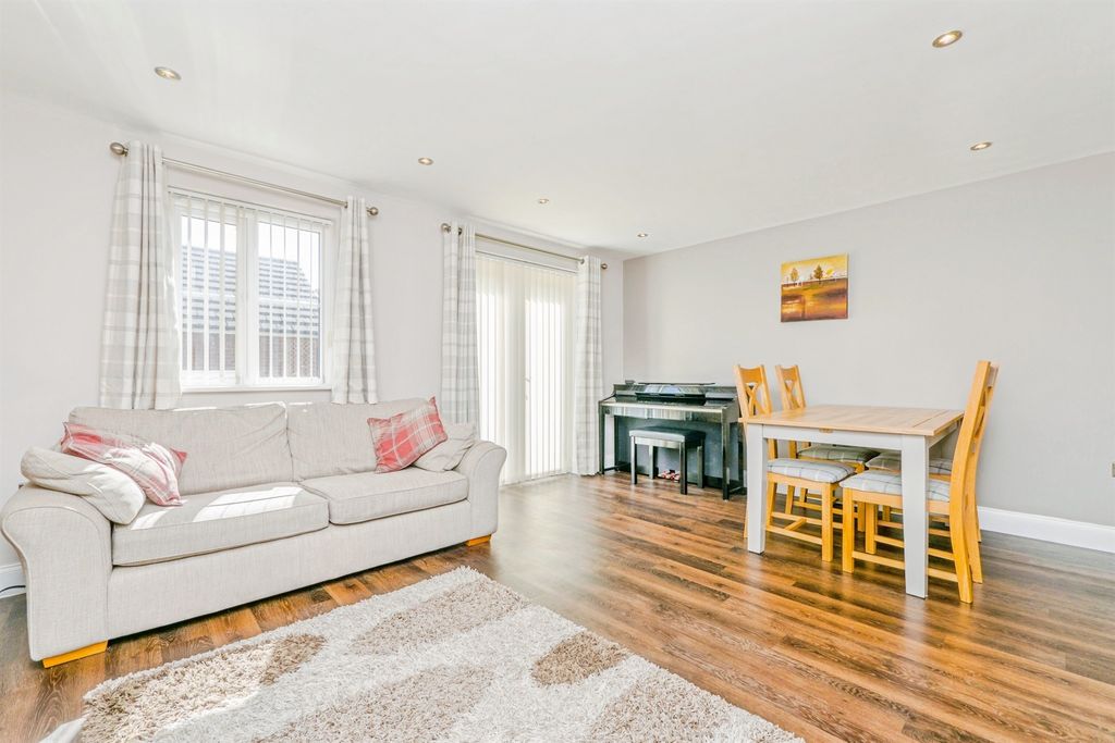 Additional image 3 of 3 bed property for saleFfordd Nowell, Penylan, Cardiff CF23