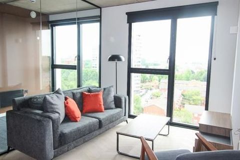 St Georges Gardens, Castlefield M15