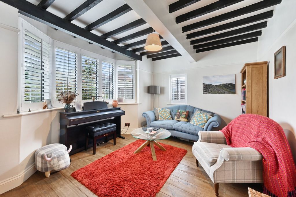Additional image 2 of 3 bed detached house for saleClock House Road, Beckenham BR3