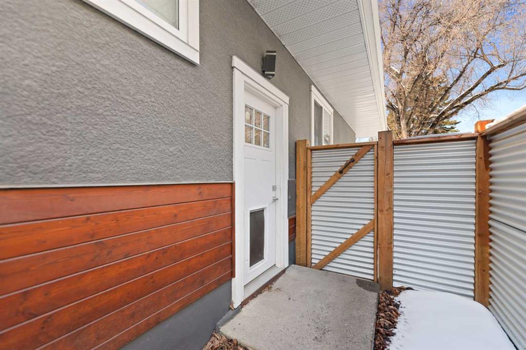 Additional image 4 of 38 Westwood Drive SW, Calgary, AB, T3C2V7