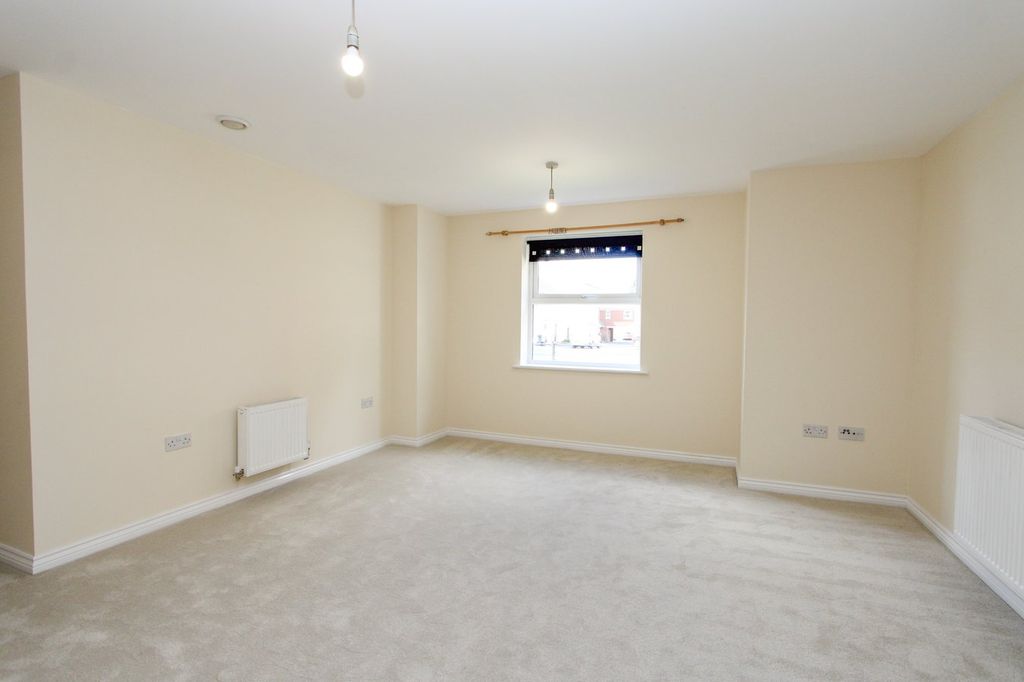Additional image 2 of 2 bed flat for saleNormandy Drive, Yate BS37