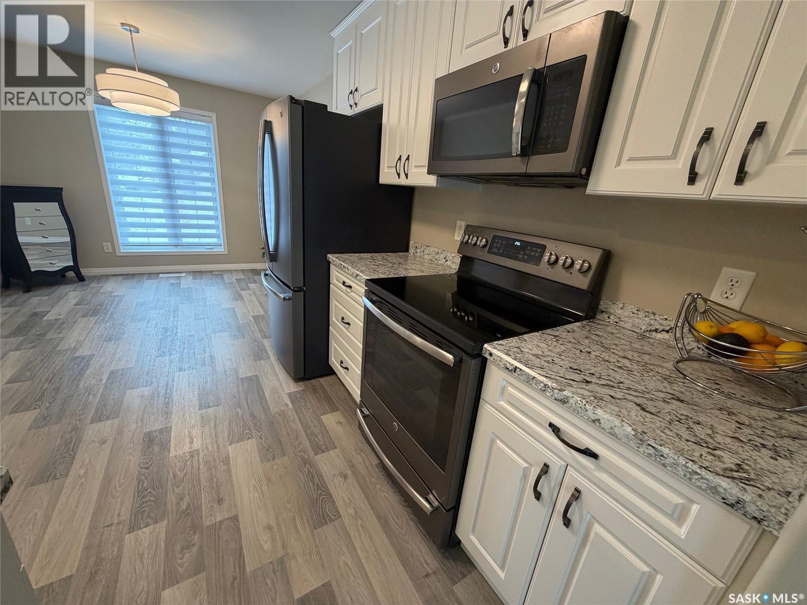 Additional image 4 of 27-330 Stodola Court, Saskatoon, SK, S7N4N9
