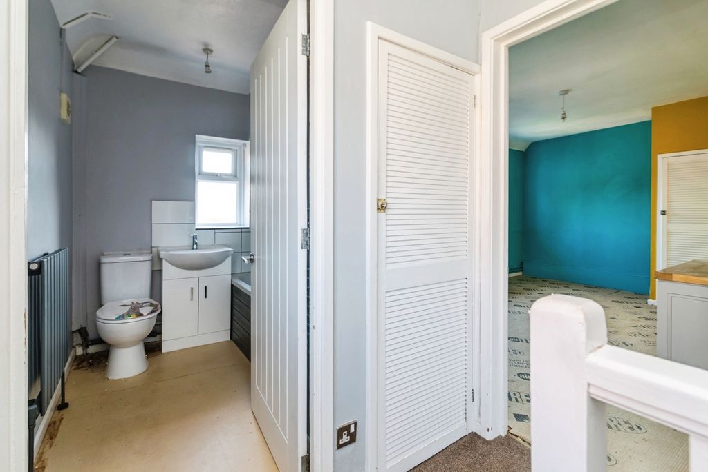 Additional image 12 of 1 bed flat for saleRigbourne Hill, Beccles, Suffolk NR34