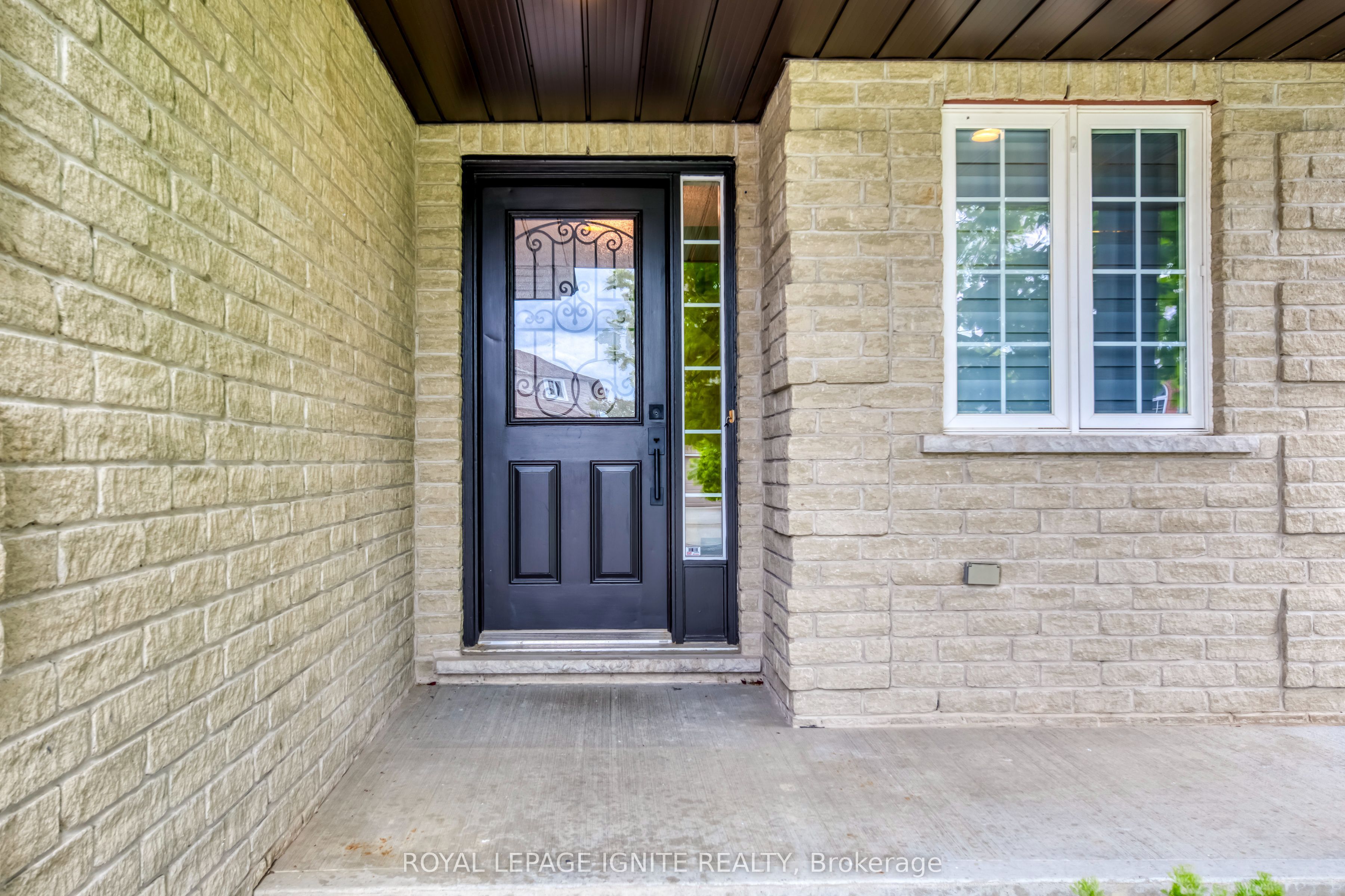 Additional image 3 of 64 Templewood Drive, Kitchener, ON, N2R 1X3
