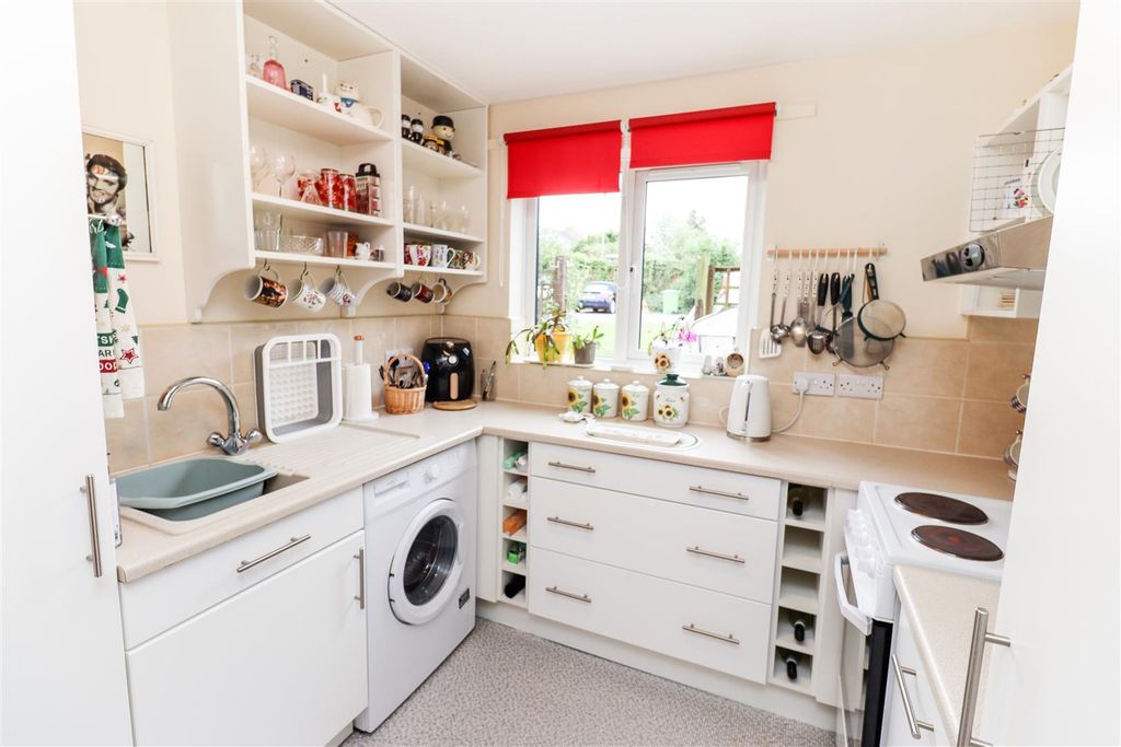 Additional image 6 of 1 bed flat for saleCedar Park, Ilkeston DE7