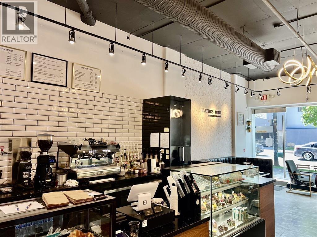 1467 West Pender Street, Vancouver, BC, V6G2S3