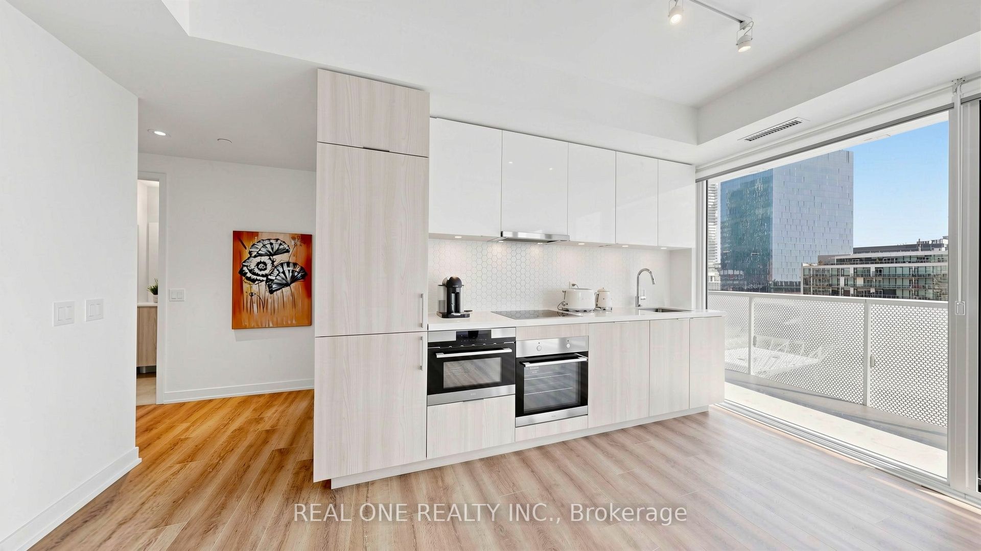 Additional image 6 of 907-15 Queens Quay E, Toronto, ON, M5E 0C5