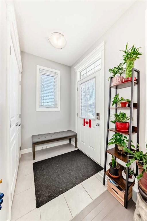 Additional image 3 of 392 Redstone Drive NE, Calgary, AB, T3N 0R1