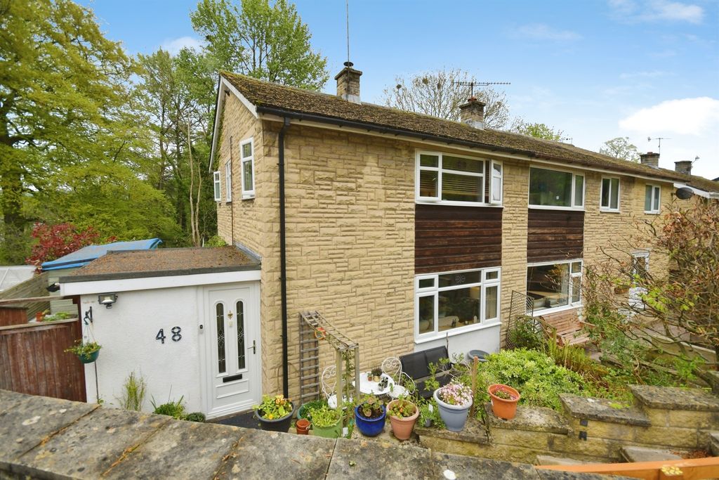 3 bed semi-detached house for salePark Road, Bakewell DE45