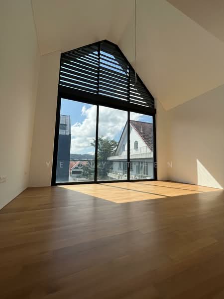 Additional image 7 of Modern new house near international school dulwich, pool, lift