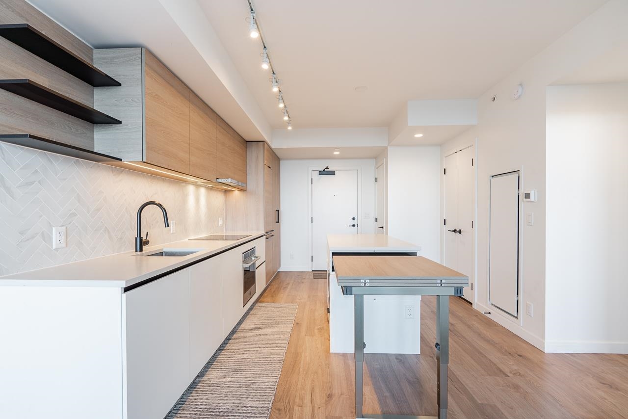Additional image 6 of 2111-13428 105 Avenue, Surrey, BC, V3T 0S6
