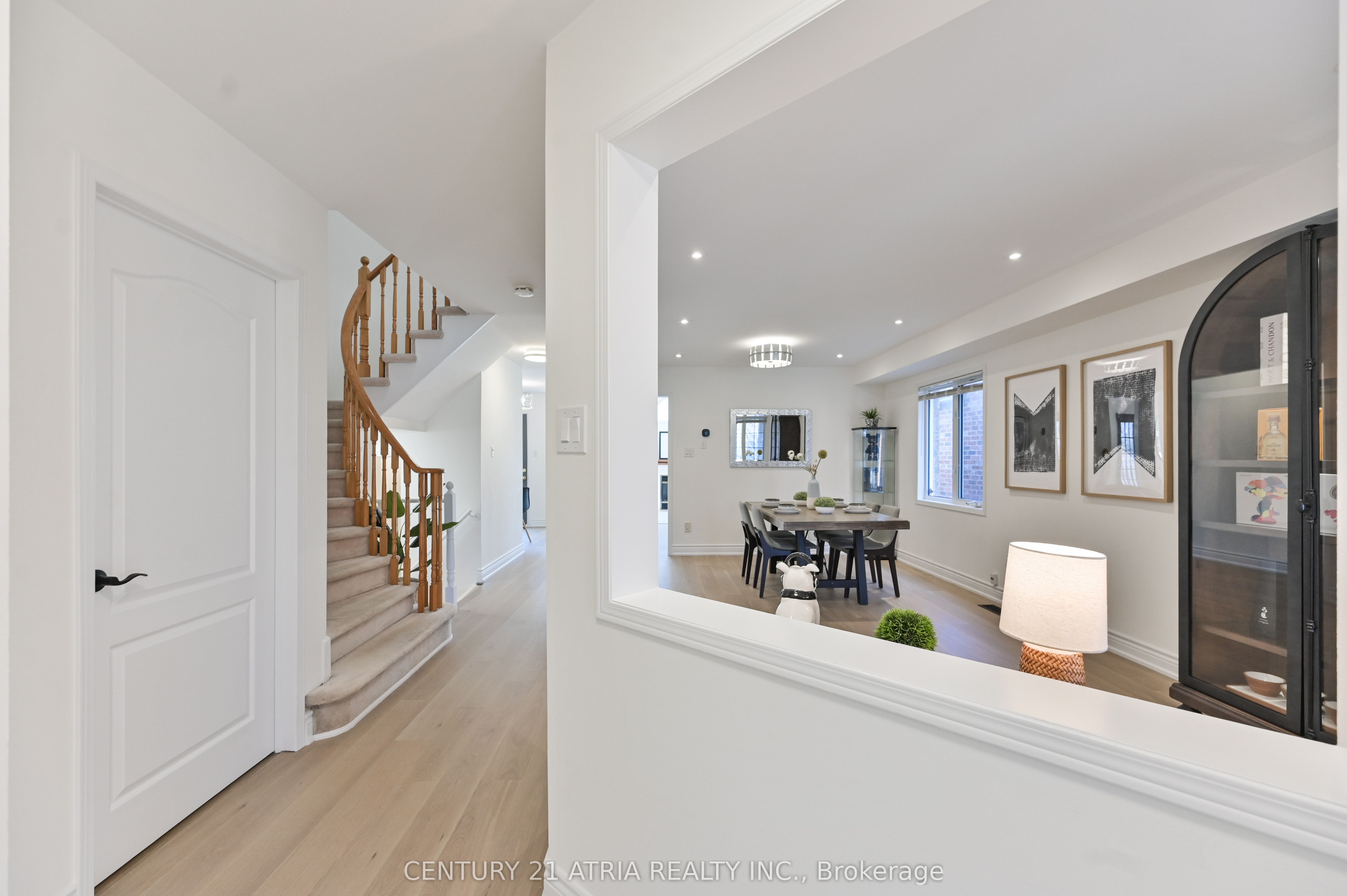 Additional image 3 of 409 Heddle Crescent, Newmarket, ON, L3X 2J2