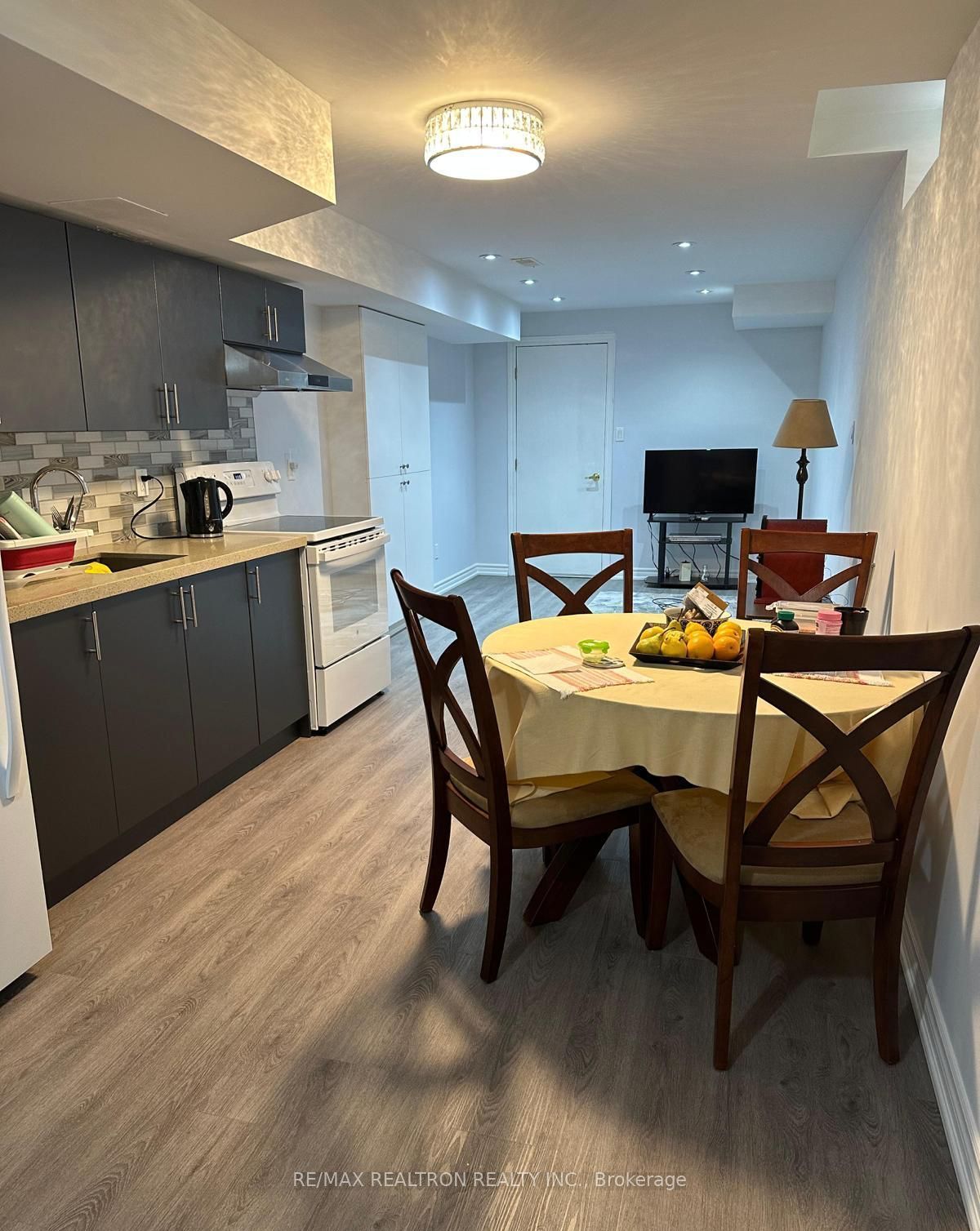 Basement-372 Mantle Avenue, Whitchurch-stouffville, ON, L4A 0R8