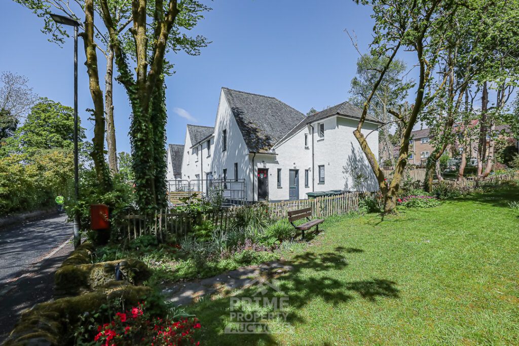 3 bed flat for sale11 Caldwell Place, Rhu, Helensburgh G84