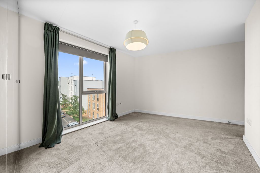 Additional image 10 of 2 bed flat for saleHawker Drive, Addlestone, Surrey KT15