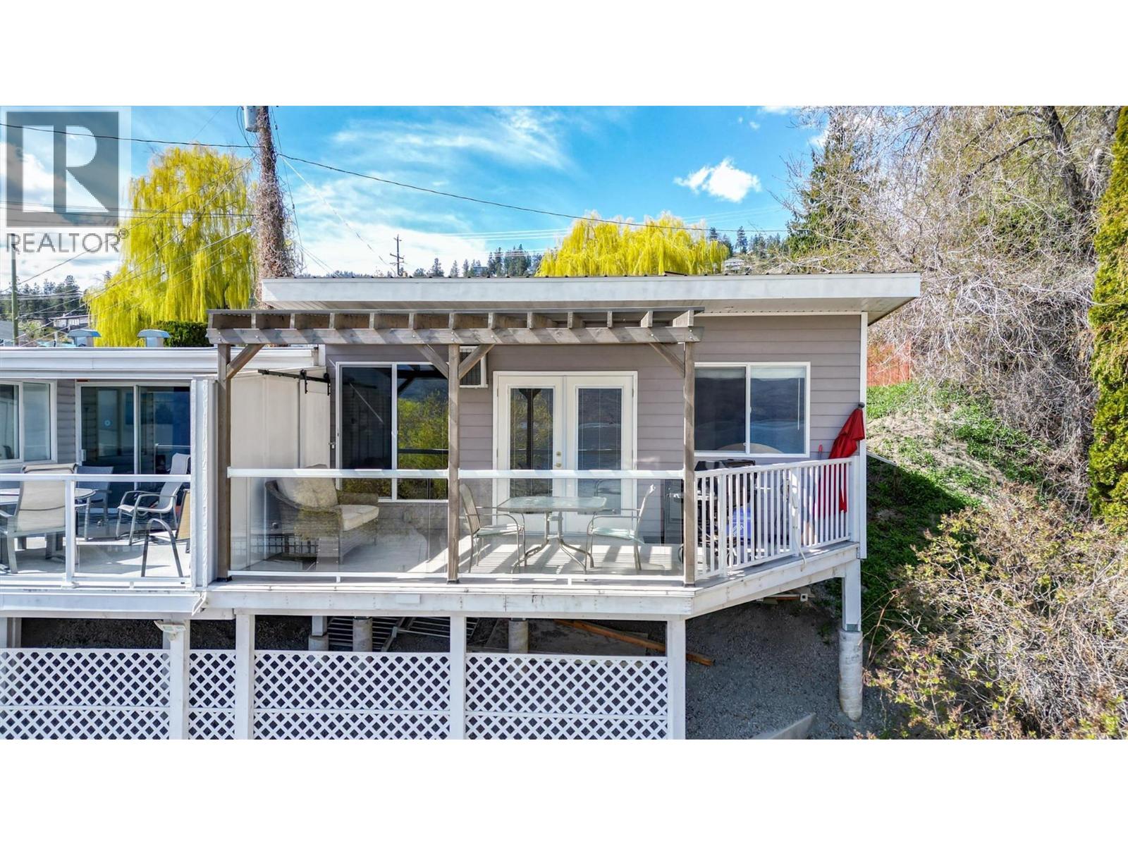 Additional image 3 of 11-3701 Beach Avenue, Peachland, BC, V0H1X1
