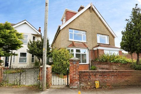 Hill Lane, Bassett, Southampton, Hampshire SO15