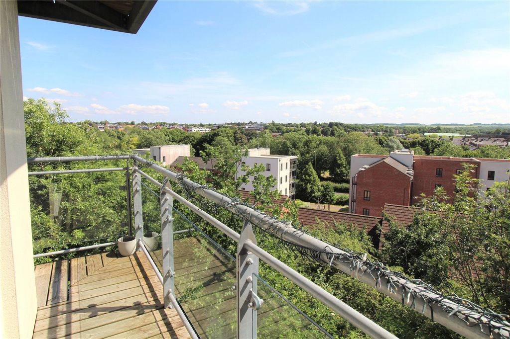 Additional image 11 of 2 bed flat for saleWinterthur Way, Basingstoke, Hampshire RG21