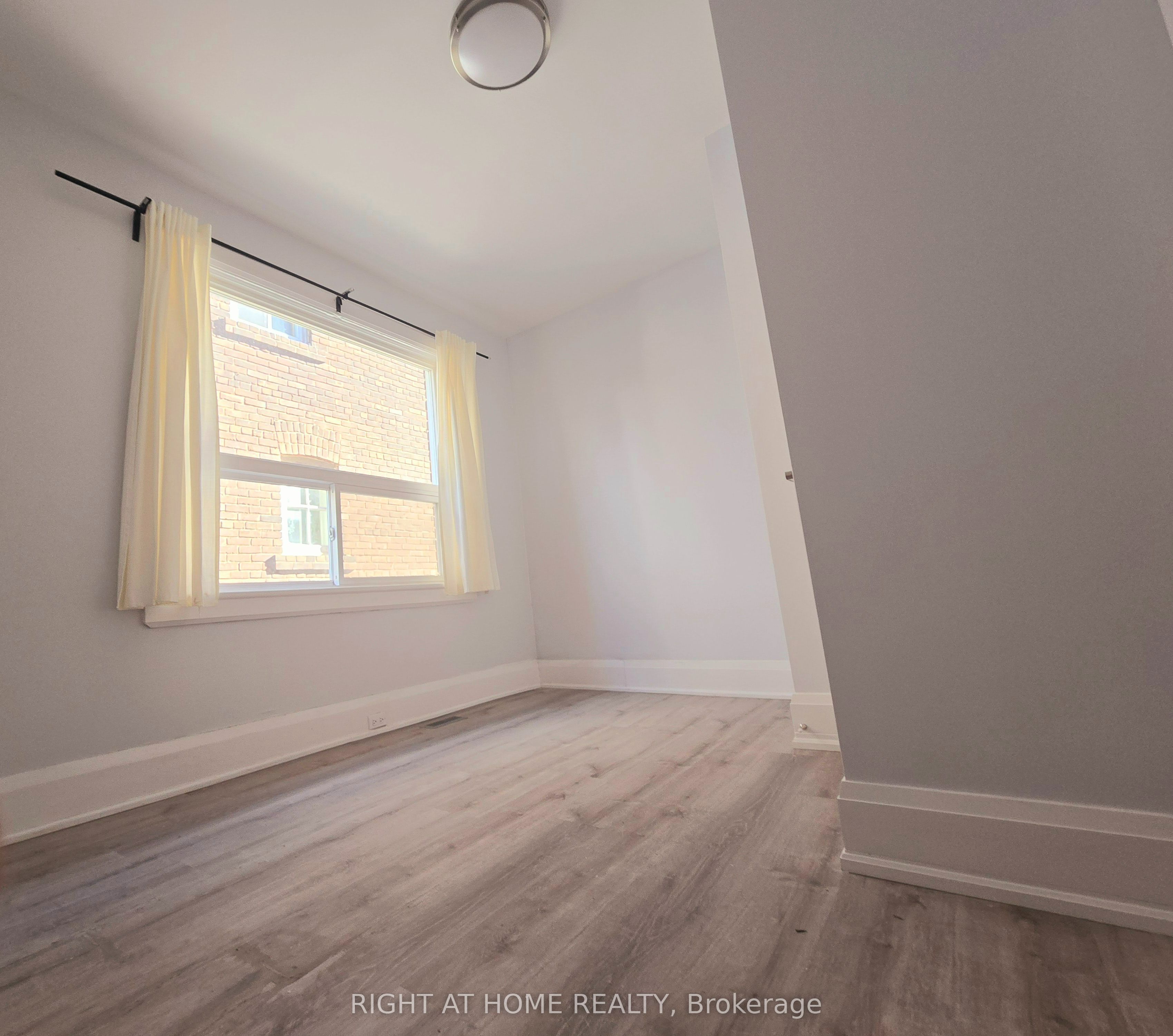 Additional image 6 of MAIN-685 Greenwood Avenue, Toronto, ON, M4J 4B6