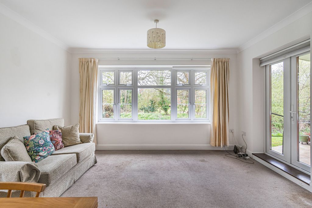 Additional image 4 of 2 bed flat for saleRiver View Terrace, Abingdon OX14