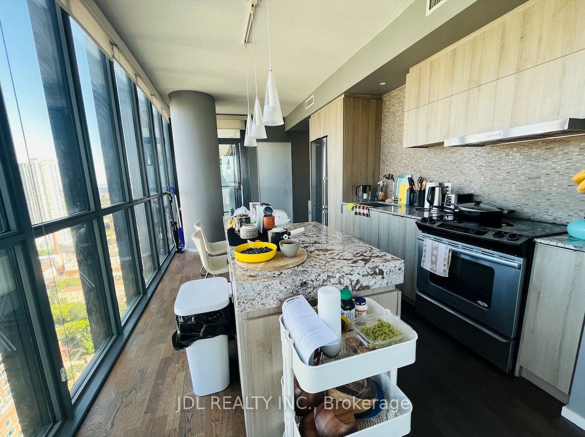 Additional image 5 of 2810-101 Charles Street E, Toronto, ON, M4Y 0A9