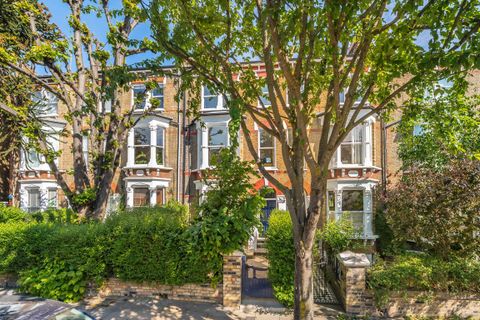 St. Georges Avenue, Tufnell Park N7