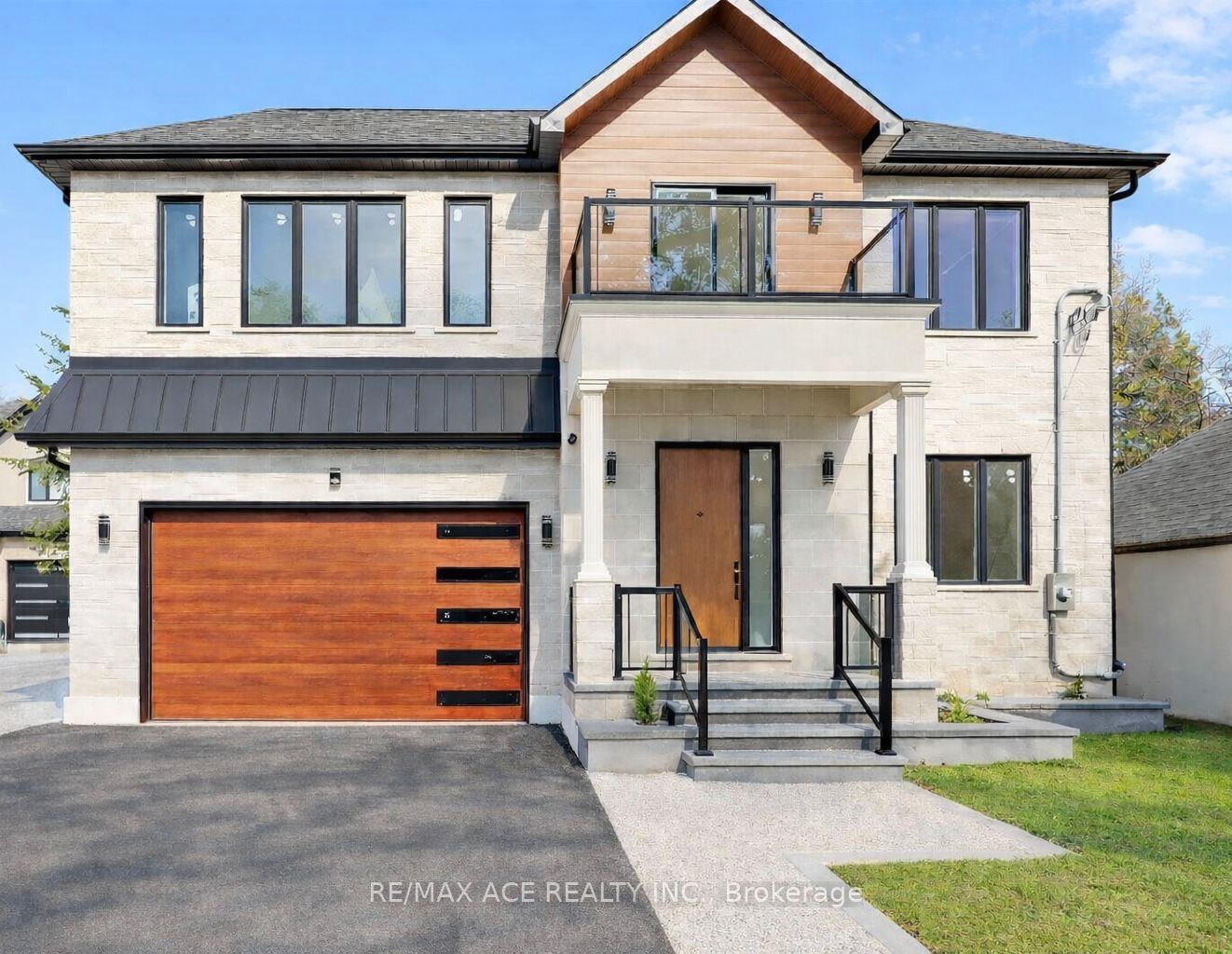 Additional image 3 of 5 Larwood Boulevard, Toronto, ON, M1M 2M5