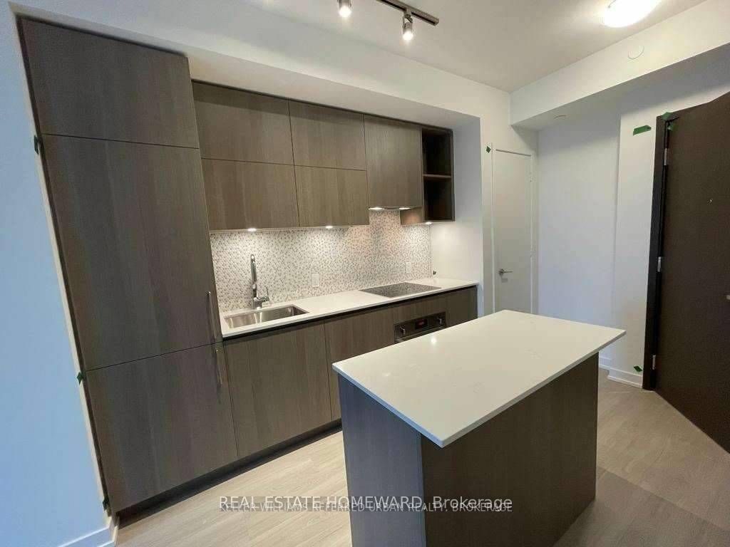 Additional image 2 of 4506-1 Yorkville Avenue, Toronto, ON, M4W 0B1