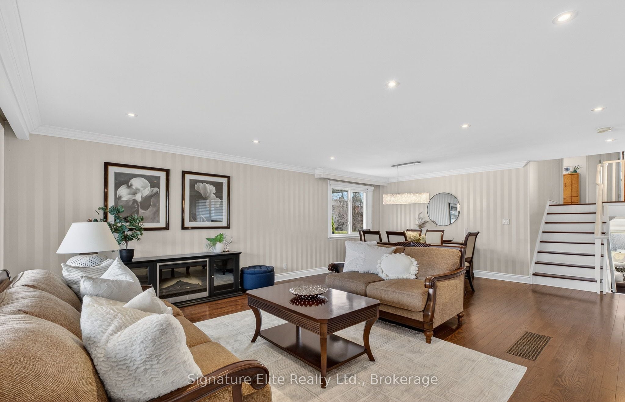 Additional image 5 of 385 Markland Drive, Toronto, ON, M9C 1S1