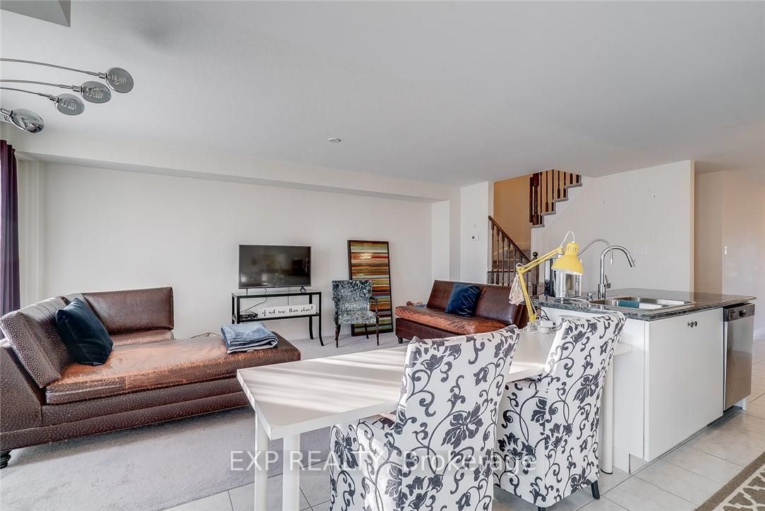 Additional image 6 of 8482 Hickory Lane, Niagara Falls, ON, L2H 0K8