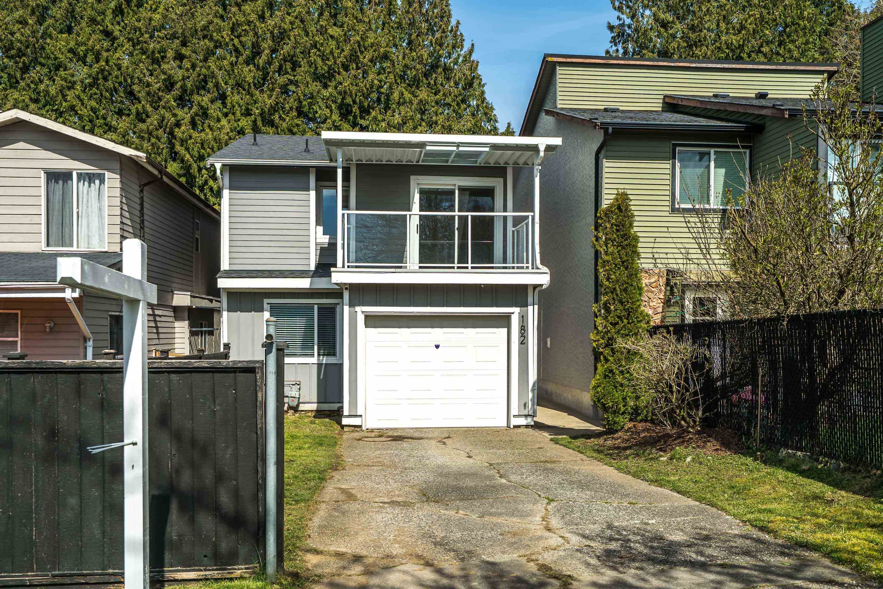 182 Springfield Drive, Langley, BC, V4W 3K9