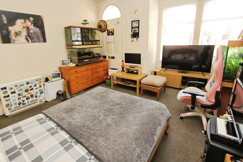 Additional image 8 of 2 bed flat for saleVictoria Street, Long Eaton, Long Eaton NG10