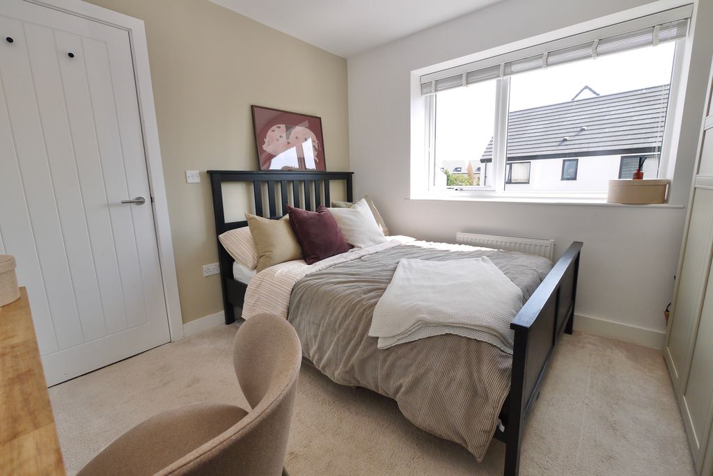 Additional image 20 of 3 bed detached house for saleSwan Road, Lakeside, Bessacarr DN4