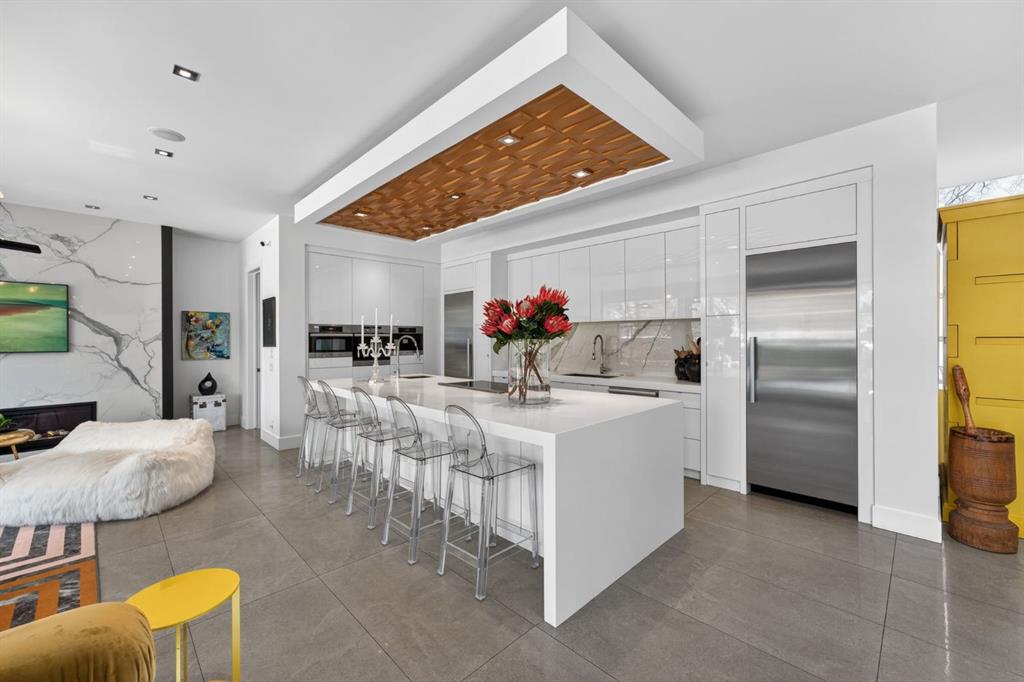 Additional image 3 of 31 Windsor Crescent SW, Calgary, AB, T2V1V5