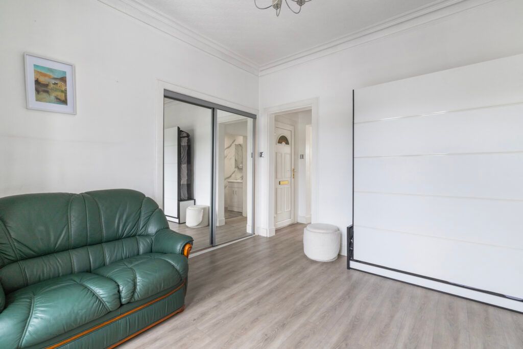 Additional image 10 of 1 bed flat for saleColbreggan Place, Hardgate G81