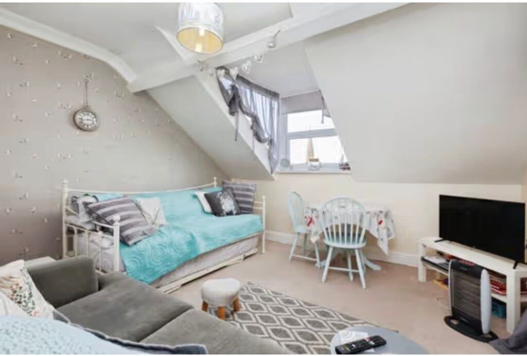 Additional image 5 of 1 bed flat for saleFlat 6, 5 Carlisle Road, Bridlington YO15
