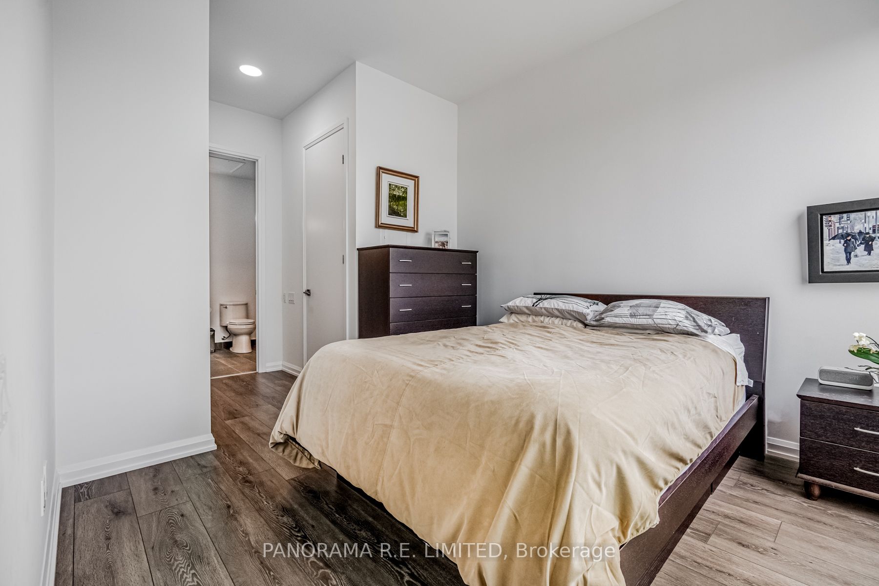 Additional image 6 of 802-4208 Dundas Street W, Toronto, ON, M8X 1Y6