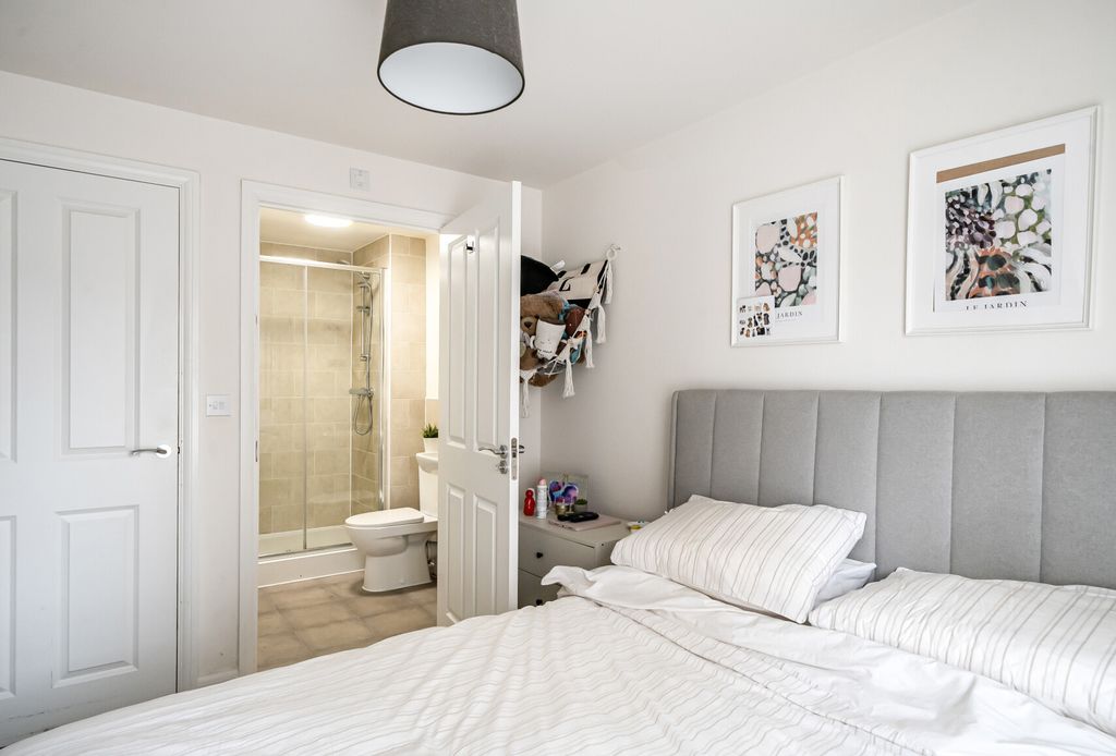 Additional image 5 of 2 bed flat for saleClark Drive, Yate, Bristol, Gloucestershire BS37