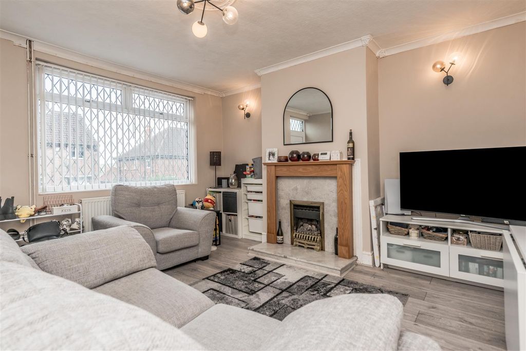 Additional image 7 of 3 bed terraced house for saleSwallow Crescent, Wortley, Leeds LS12