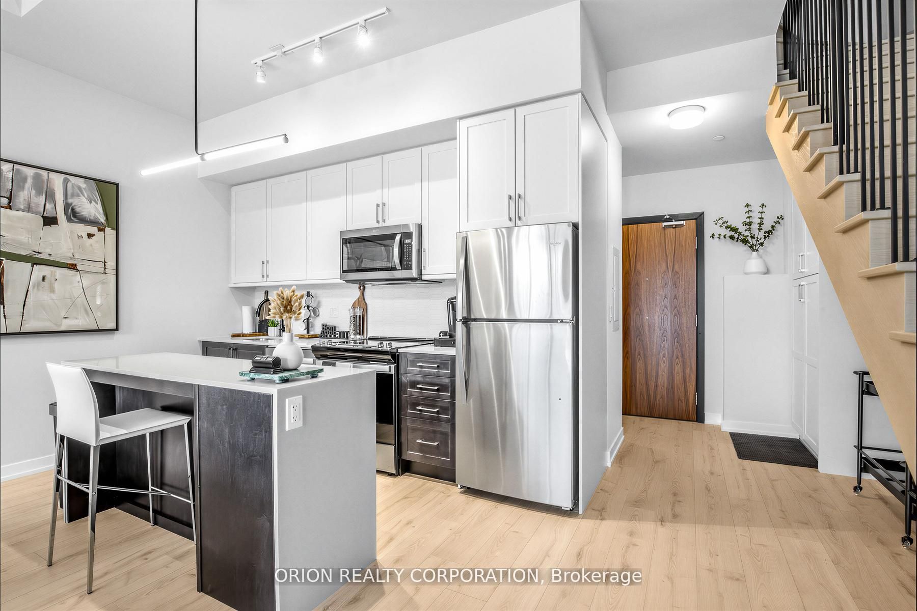 Additional image 3 of 110-201 Brock Street S, Whitby, ON, L1N 4K2