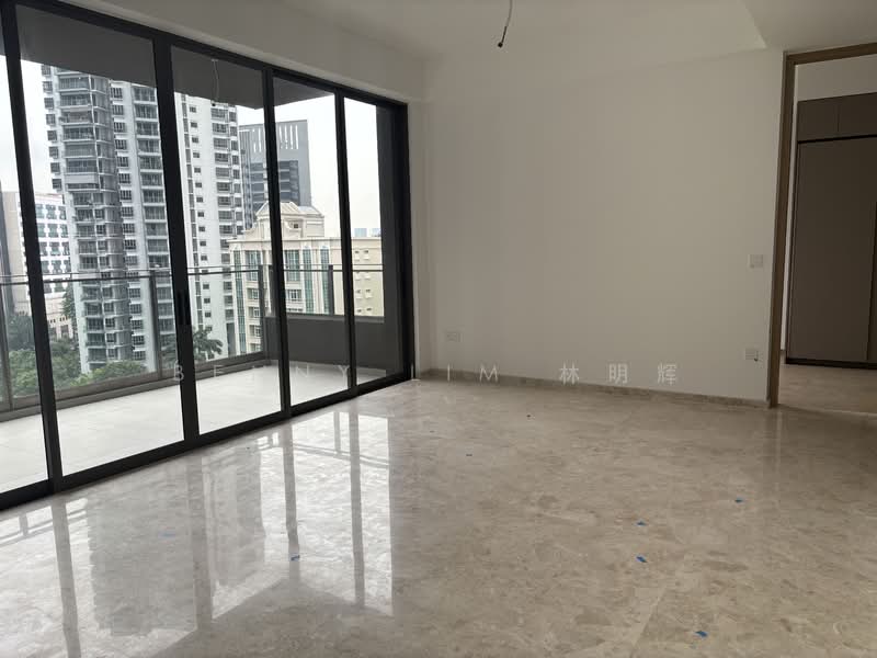 10 River Valley Close