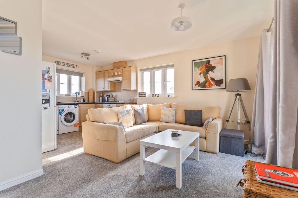 Additional image 3 of 2 bed flat for saleArgosy Way, Newport NP19