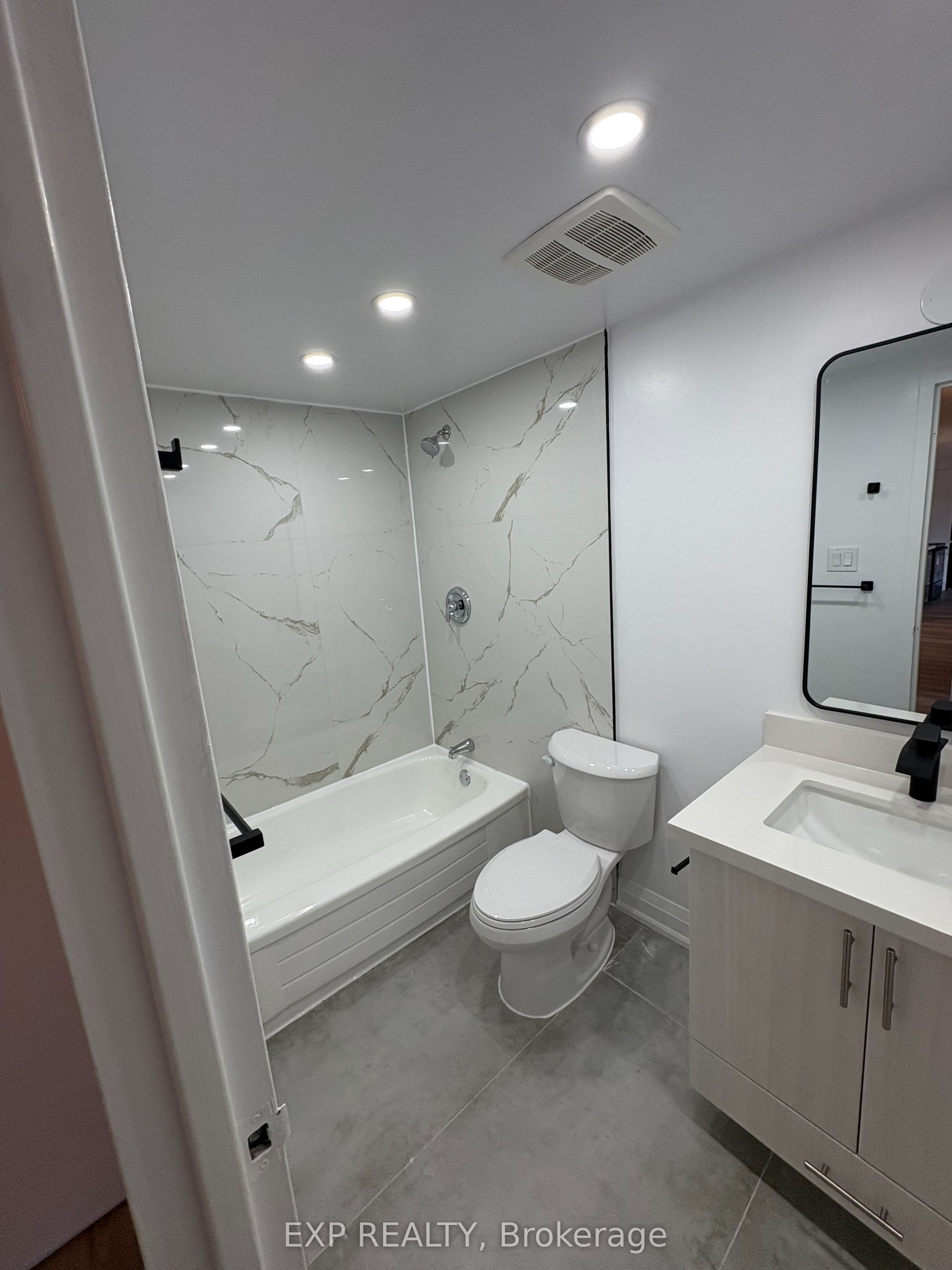 Additional image 3 of 505-4422 Huron Street, Niagara Falls, ON, L2E 7C8