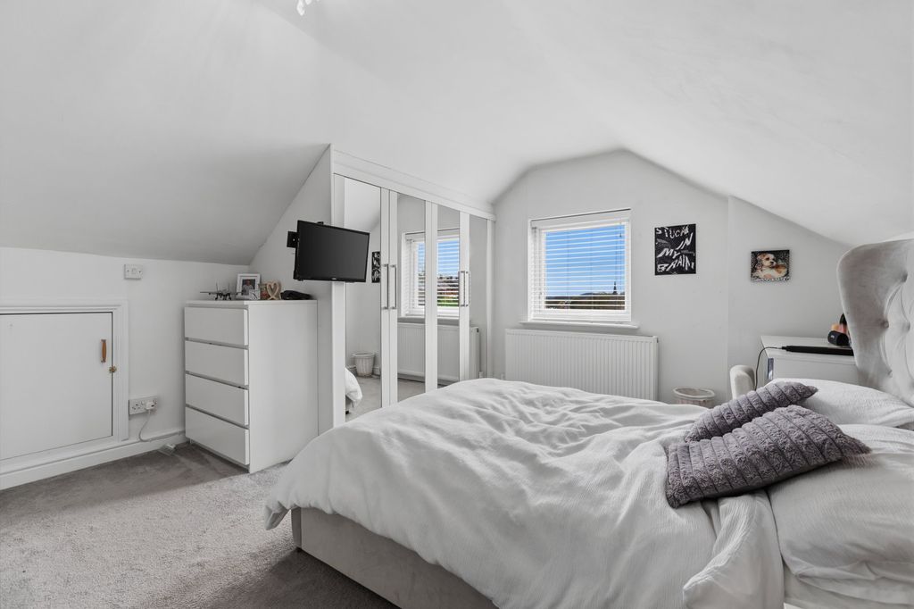 Additional image 22 of 4 bed semi-detached house for saleWhatton Road, Kegworth DE74