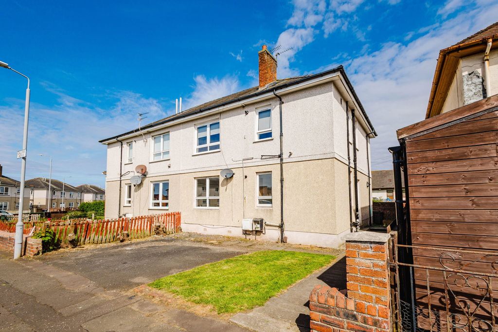 2 bed flat for saleGalloway Avenue, Ayr KA8