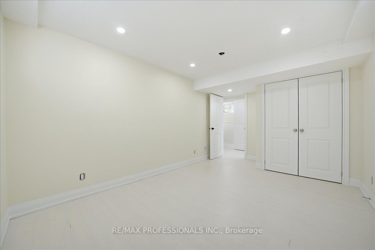 Additional image 3 of D-9611 Keele Street, Vaughan, ON, L6A 1M1