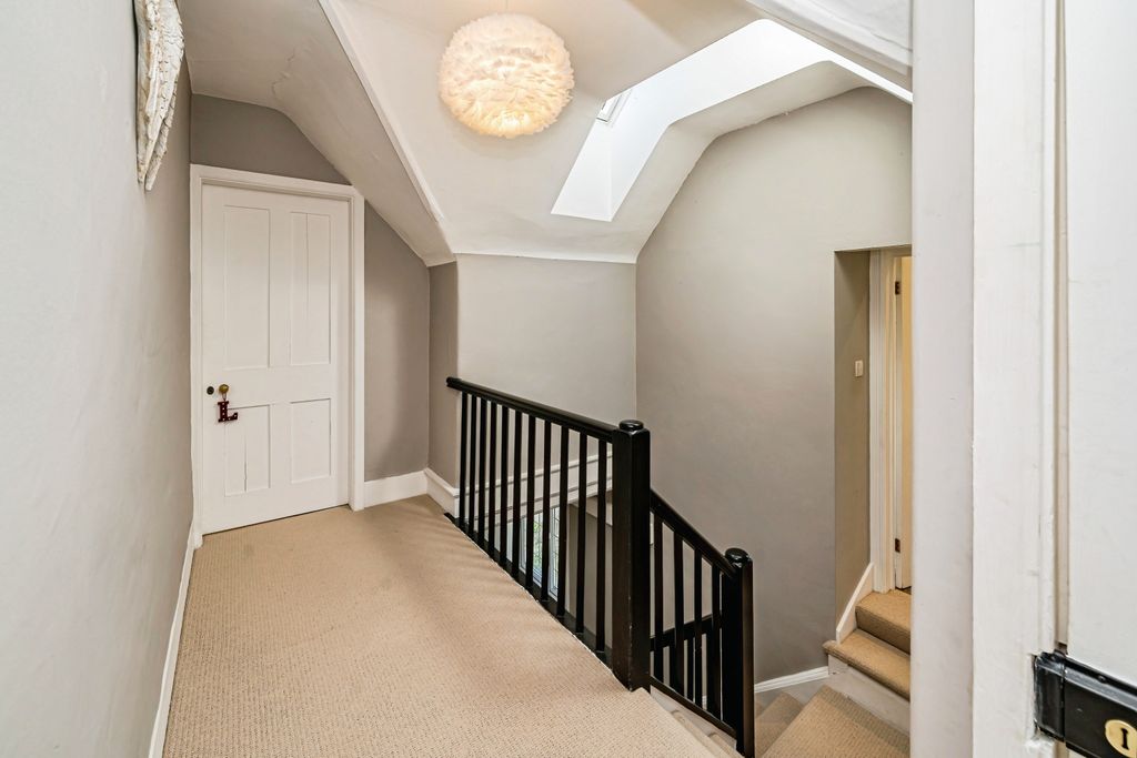 Additional image 20 of 7 bed detached house for saleKings Road, Berkhamsted HP4