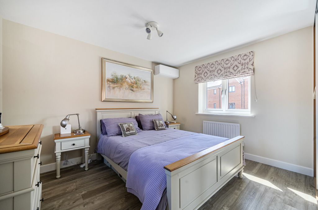 Additional image 17 of 3 bed detached house for saleQuiller Avenue, Arborfield Green, Reading, Berkshire RG2