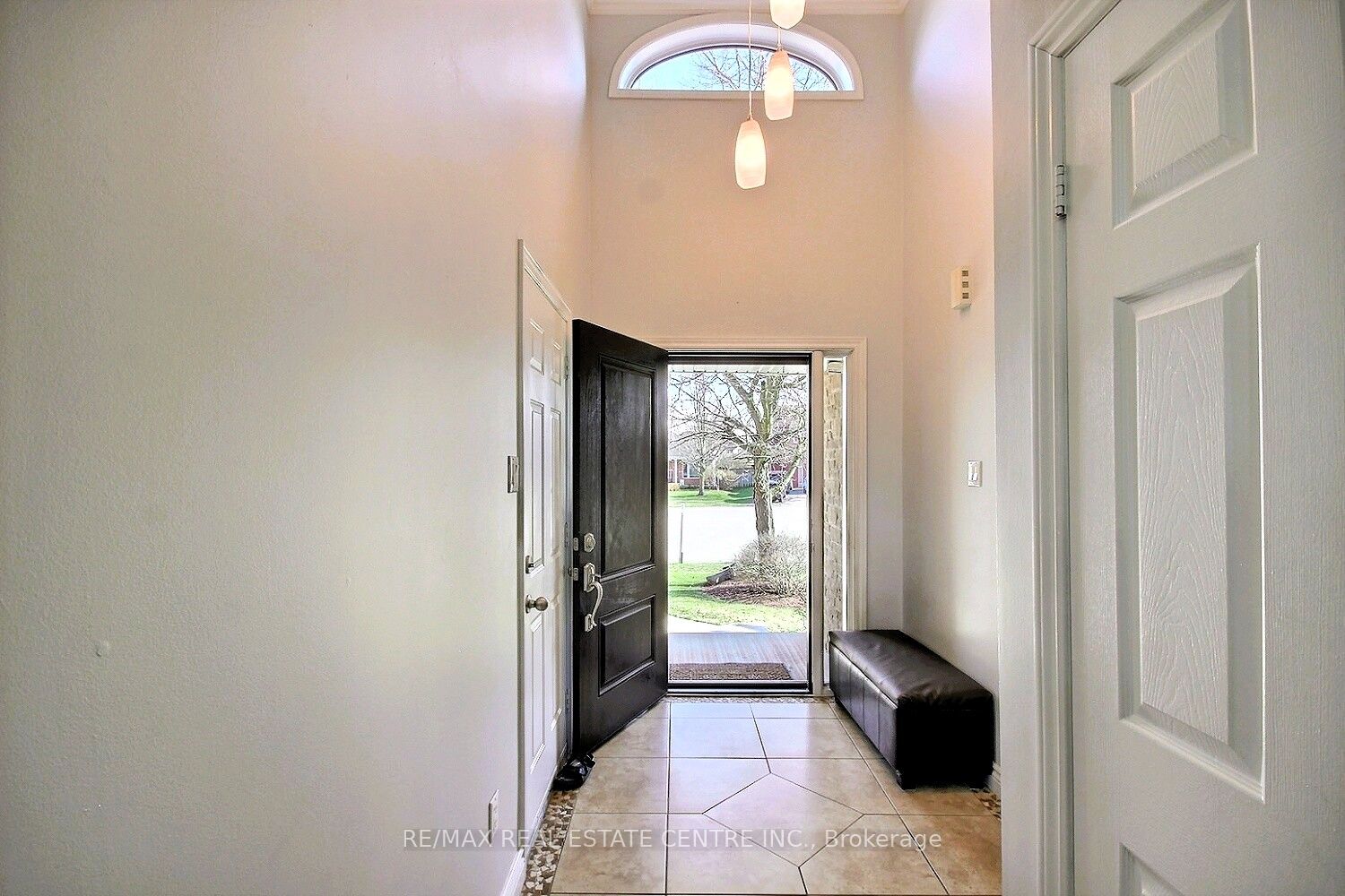Additional image 3 of 16 Sullivan Court, Cambridge, ON, N1S 5A4